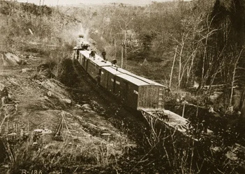 Un train de ravitaillement de l